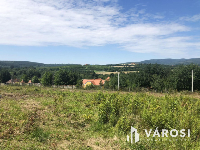 Kőszegdoroszlón örökpanorámás 3 telek, külön v. egyben eladó