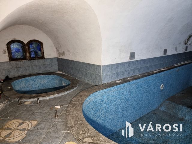 Miklósfán lehetőségekben gazdag, egyedi családi ház