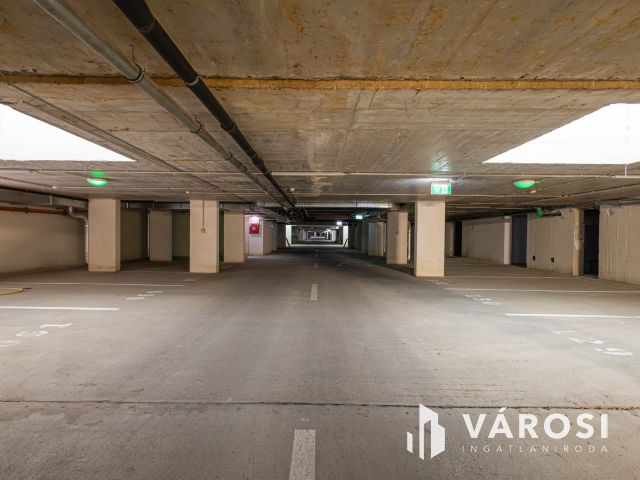 Kulcsrakész lakás Péterhegyen C-F-2