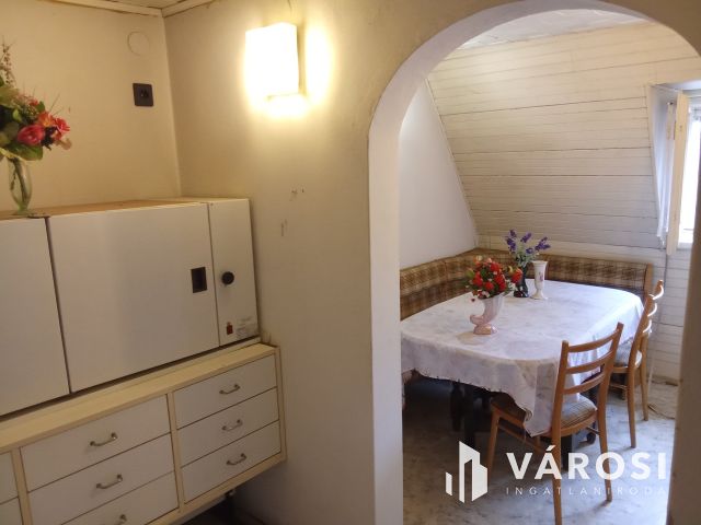 2 lakás együtt, Sárvár belvárosában