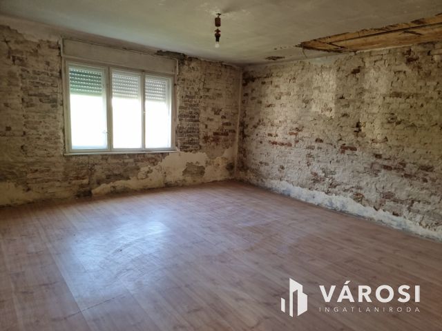 Családi ház, sok lehetőséggel Pat településen!