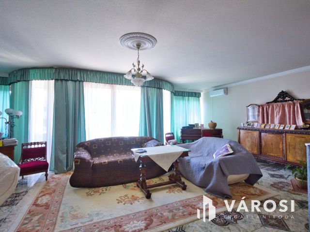 Szolnok kertvárosi részén