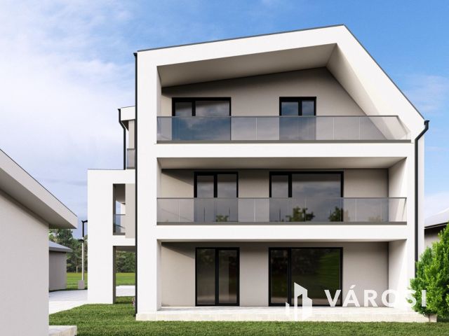 Mórahalom, kis sor-i lakóparkban lakások eladók.