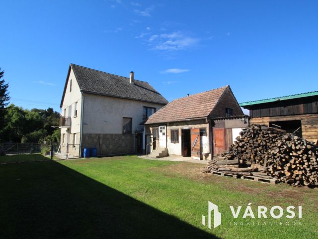 6 szobás ház, Szombathelyhez közel, Perenyén