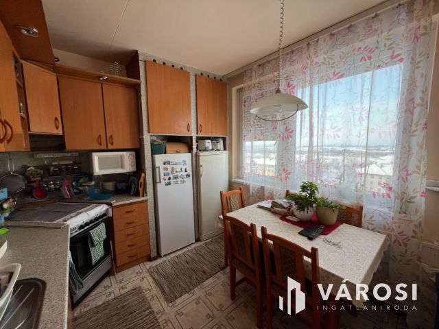 Debrecen Tócóskerti 3 Szobás Jó Lakás Jó Helyen!