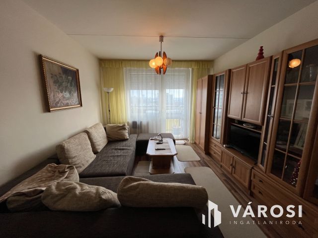 Debrecen Tócóskerti 3 Szobás Jó Lakás Jó Helyen!