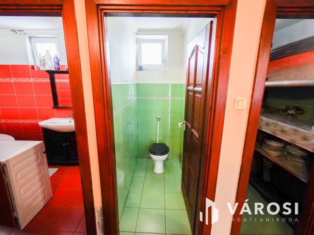 Remek elhelyezkedéssel Turán!