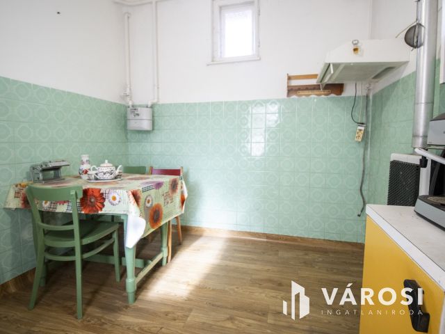 Nagy ház, jó elrendezés Kétsopronyban