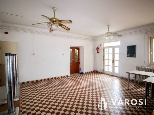 Rendezvényközpont + panzió