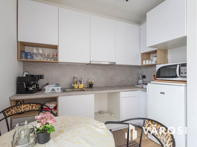 Nagy erkélyes új építésű albérlet