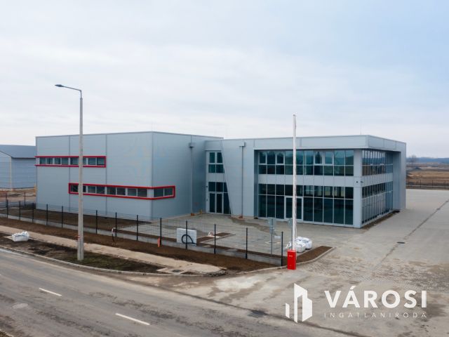 Debrecen Déli Ipari Parkban, Szuper Modern Komplexum!