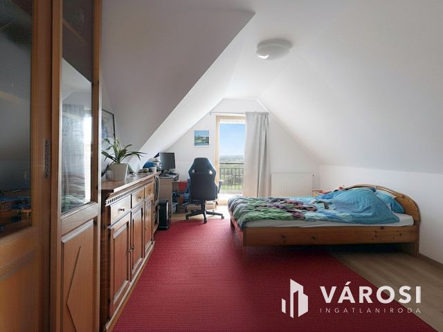 Tágas családi otthon hatalmas telekkel Mezőkövesden