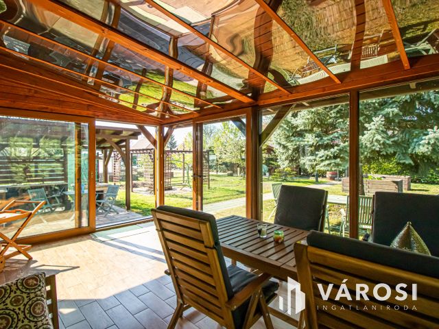 Csodás kis ékszerdoboz Szabadifürdőn