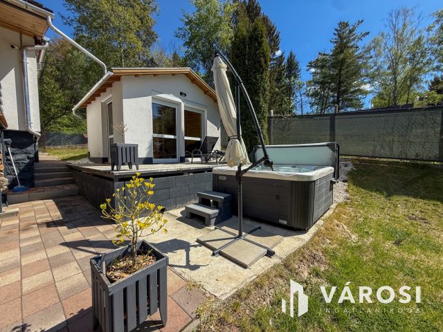 Eresztvényben frissen felújított, működő vendégház eladó!