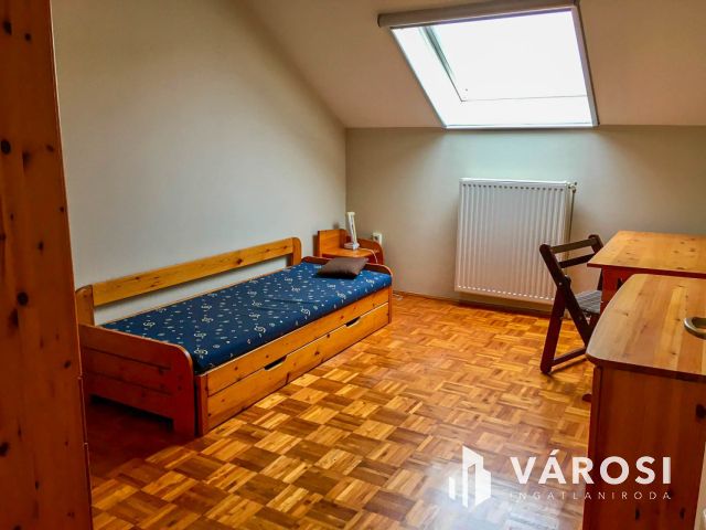 Napfényes, panorámás 3 szobás lakás jó elrendezéssel